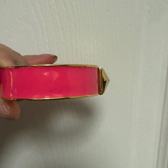 Kate Spade Turncock Hinged Bracelet Hot Pink Gold - Picture 8 of 8